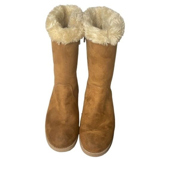 CAT & JACK cognac brown fur boot // Girls 4 - Picture 4 of 5